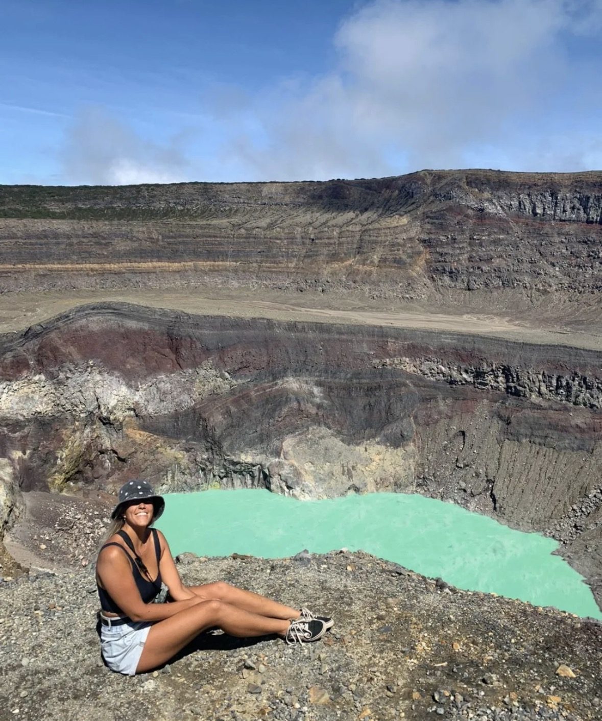 Équipement et essentiels à emporter pour une excursion au volcan Santa Ana au Salvador
